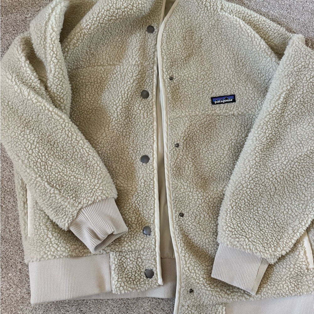 Patagonia Off-White Fleece Jacket